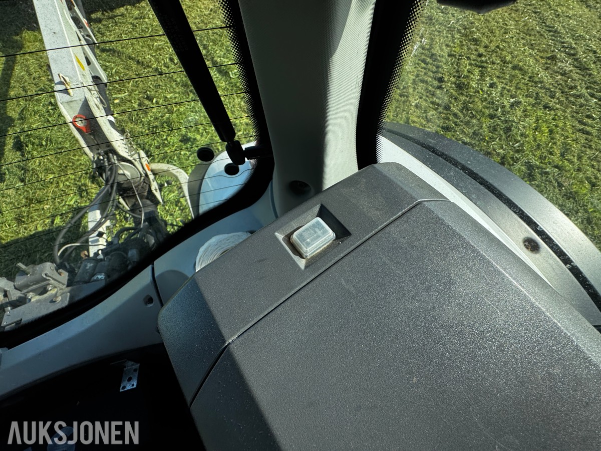 2017 Valtra N174 D - 166 hk - 50 km/t - Ålö frontlaster - EU godkjent til august 2028