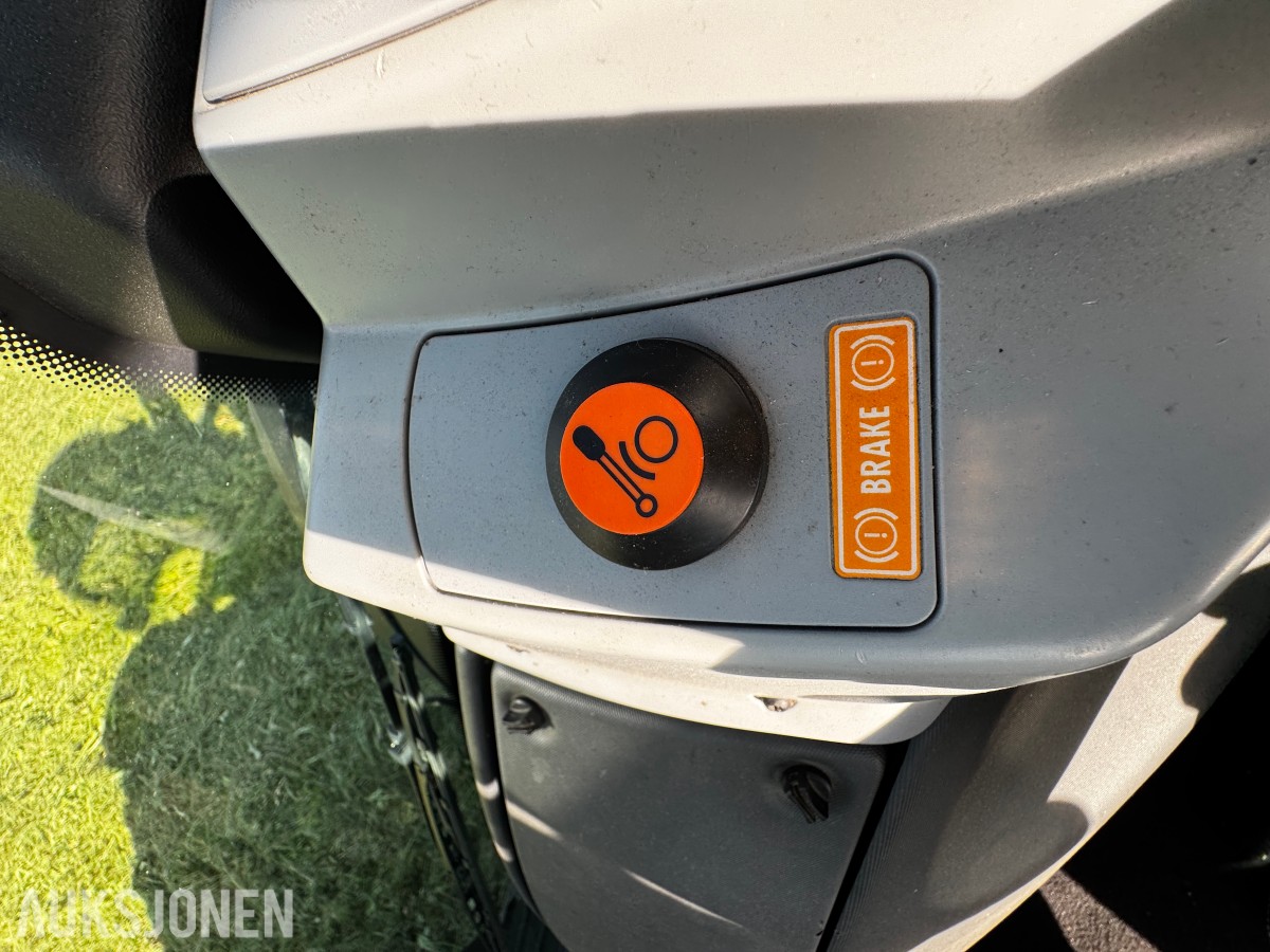2017 Valtra N174 D - 166 hk - 50 km/t - Ålö frontlaster - EU godkjent til august 2028