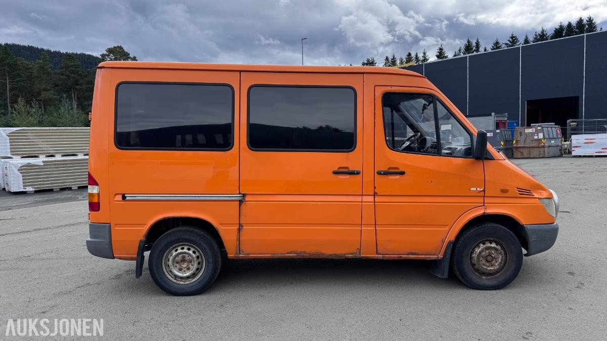 2001 Mercedes-Benz Sprinter, 208 CDI 2.1-82 D, 256000km