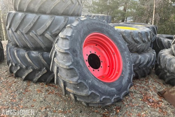 2006 Fendt felger med Continental 650/65R42 og 540/65R30 hjul til 718-828