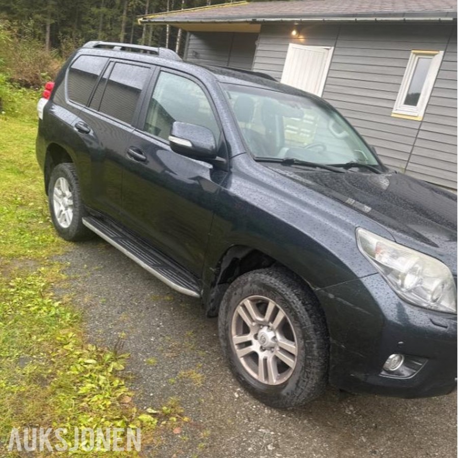 2010 Toyota Land Cruiser 3.0 diesel 4x4, Automat, Cruisekontroll, Ryggekamera