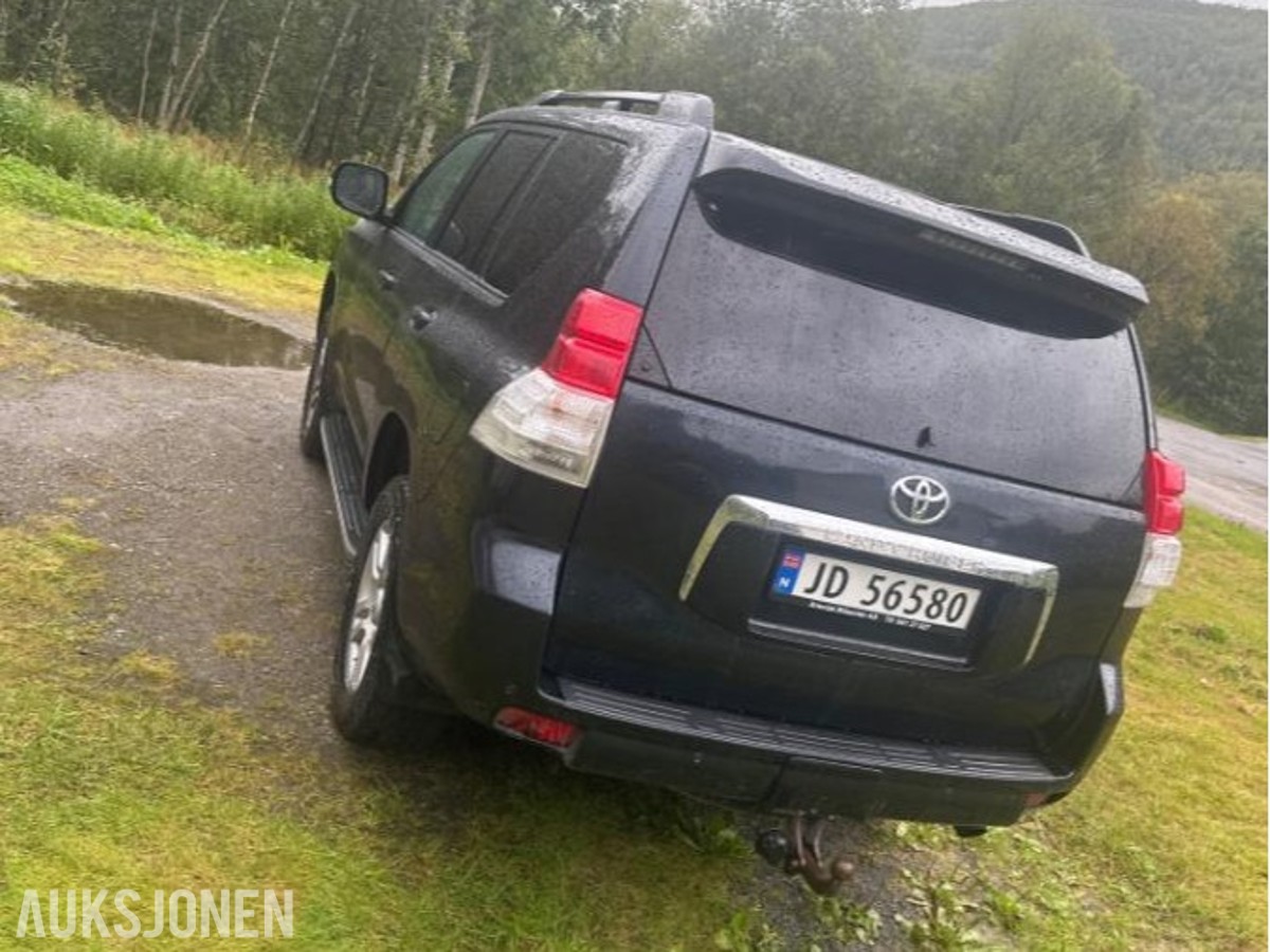 2010 Toyota Land Cruiser 3.0 diesel 4x4, Automat, Cruisekontroll, Ryggekamera
