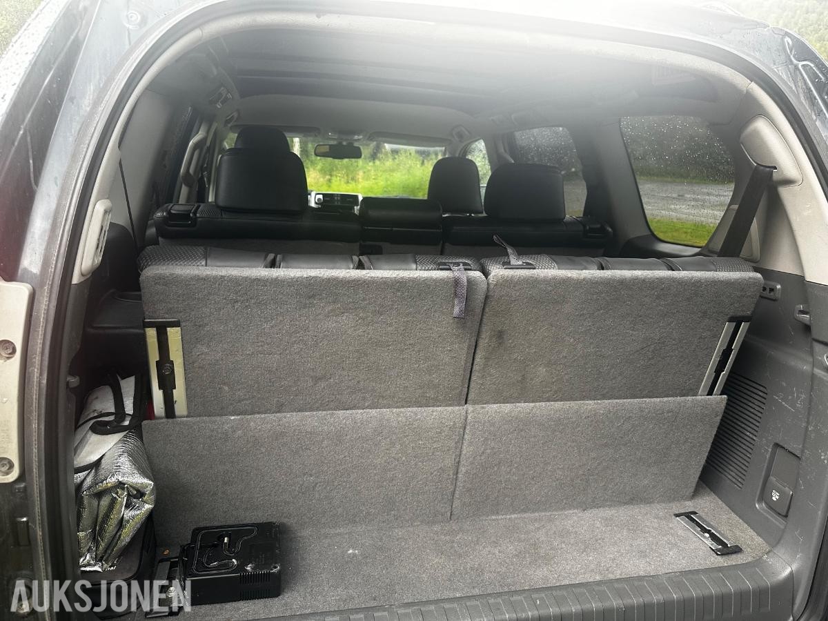 2010 Toyota Land Cruiser 3.0 diesel 4x4, Automat, Cruisekontroll, Ryggekamera
