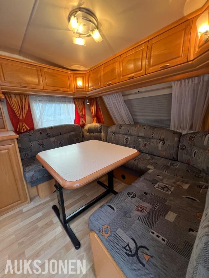 2006 Hobby Prestige campingvogn varmekabler trumavifte
