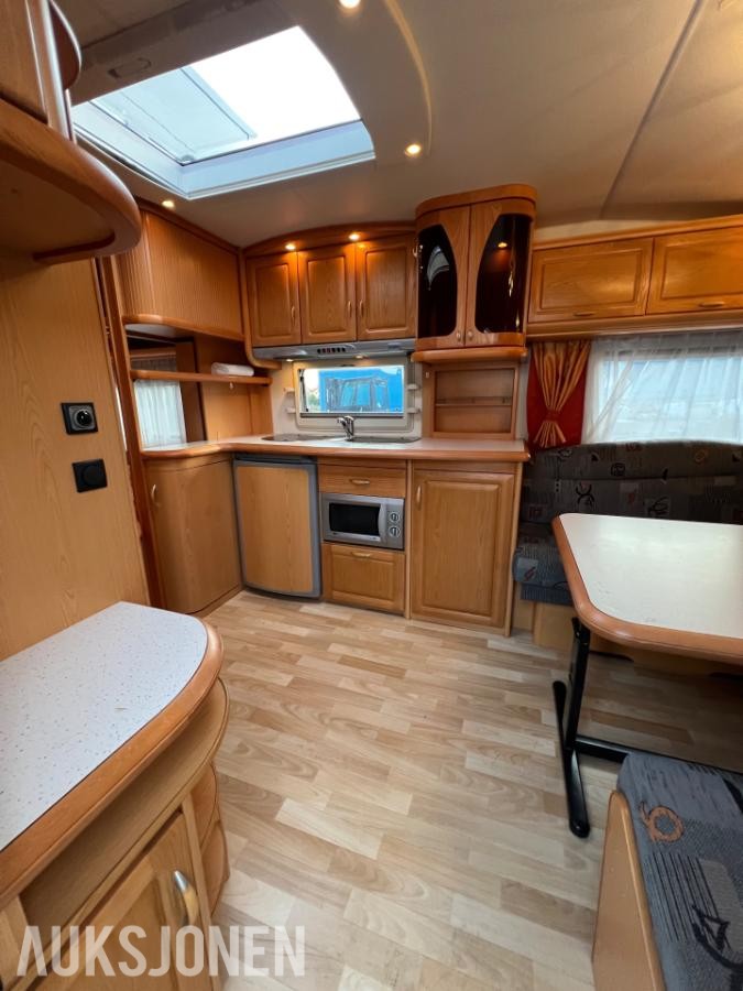 2006 Hobby Prestige campingvogn varmekabler trumavifte