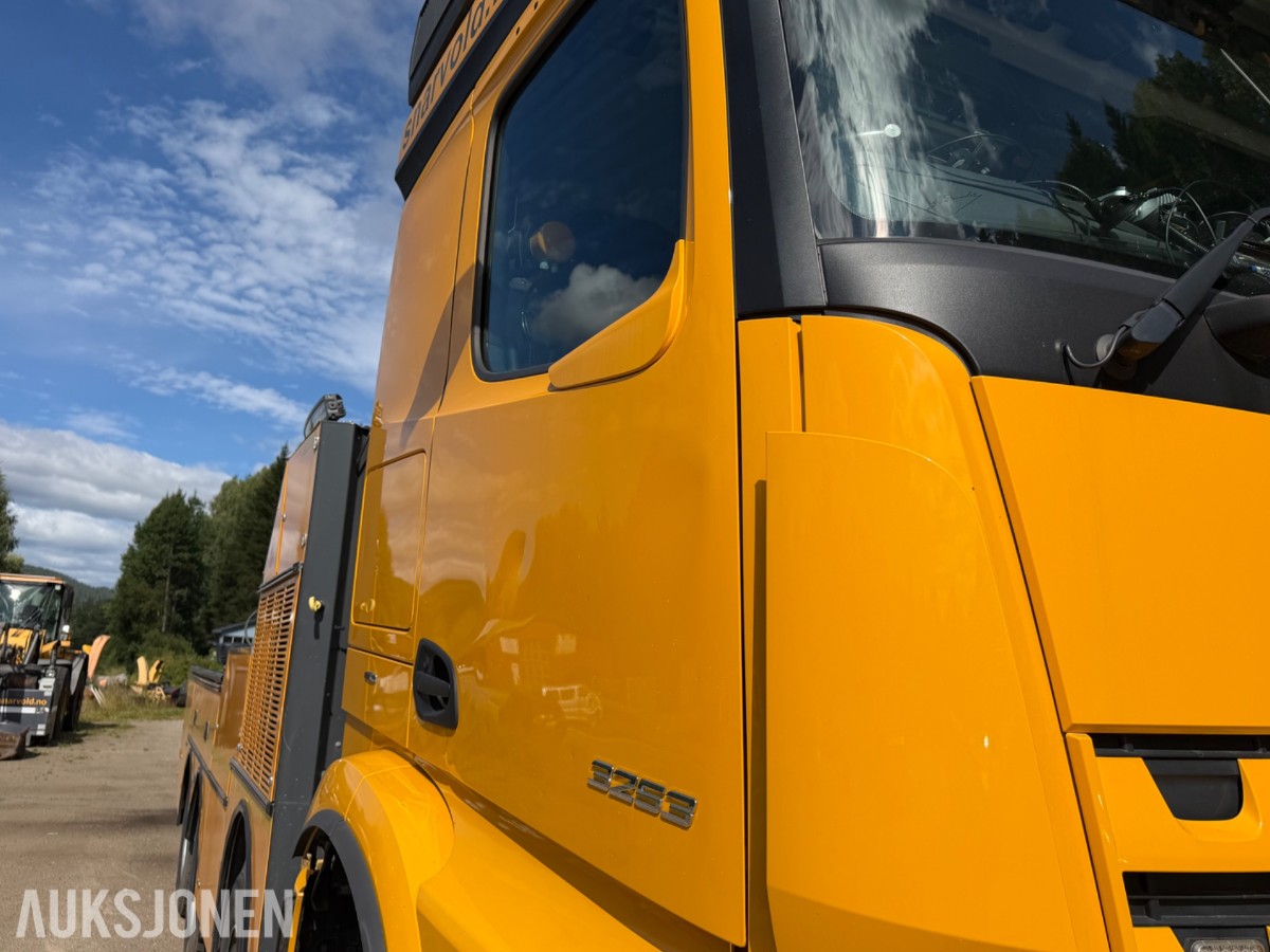 2021 mod Mercedes-Benz Actos 3254. Spesialbygget lastebil for kantklipp. *Eneste i verden*