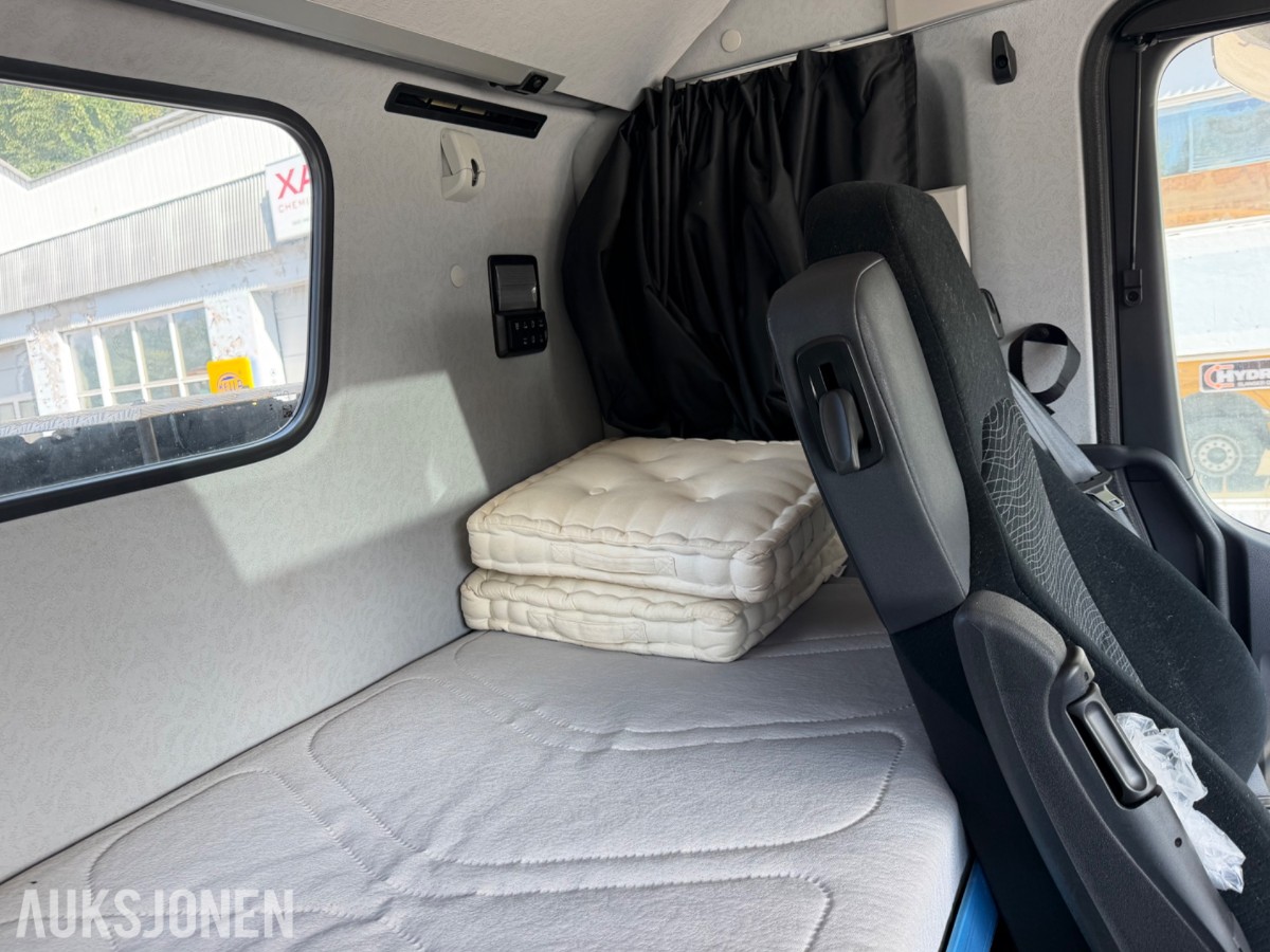 2021 mod Mercedes-Benz Actos 3254. Spesialbygget lastebil for kantklipp. *Eneste i verden*