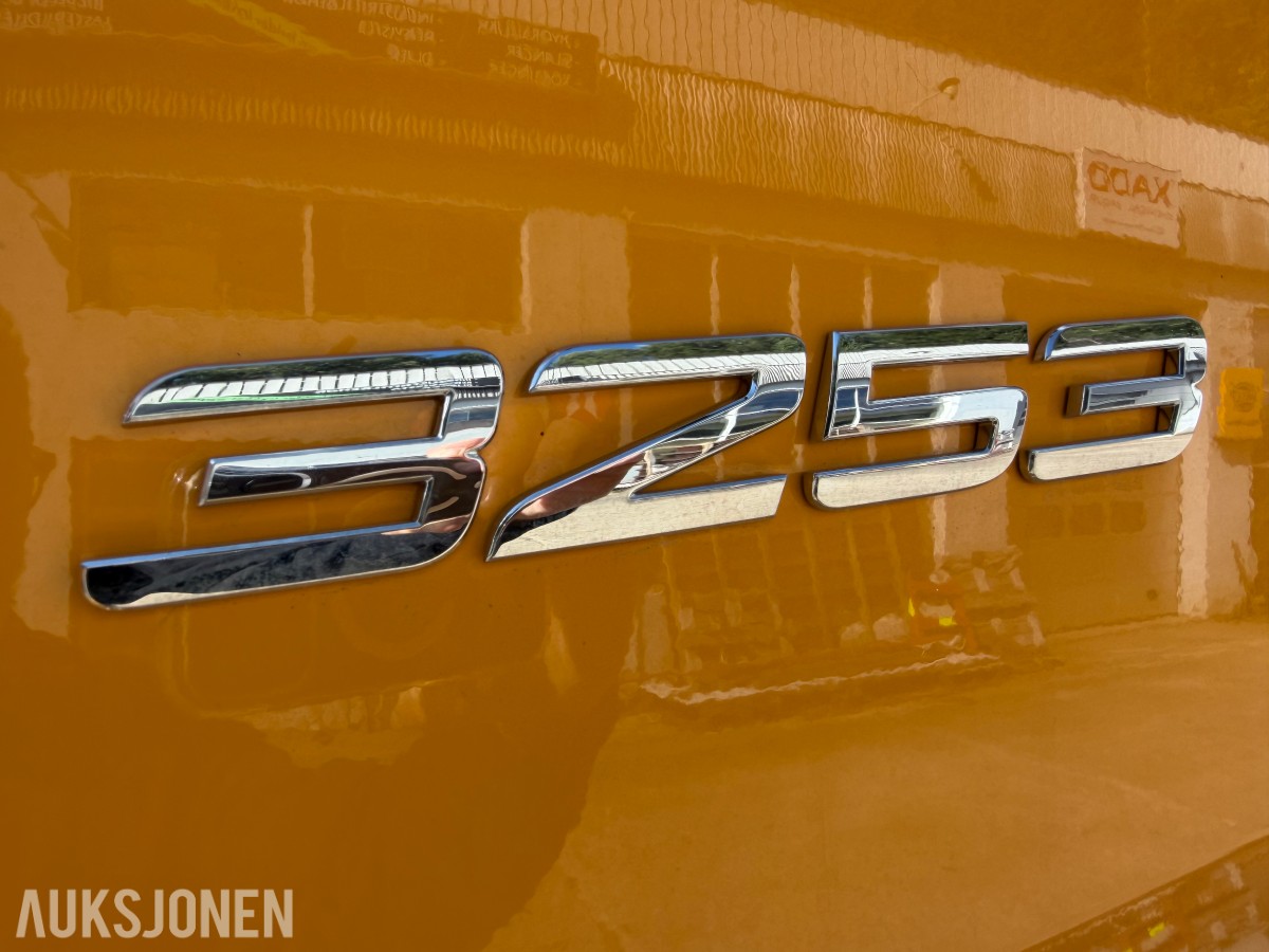 2021 mod Mercedes-Benz Actos 3254. Spesialbygget lastebil for kantklipp. *Eneste i verden*