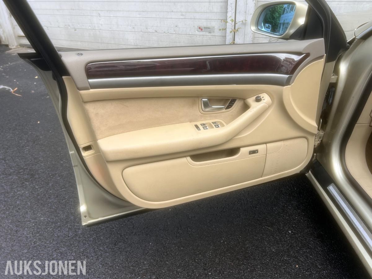 2003 Audi A8 4.2 V8 334HK QUATTRO, Automat, Cruisekontroll
