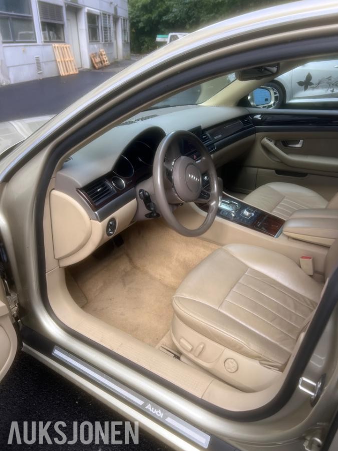 2003 Audi A8 4.2 V8 334HK QUATTRO, Automat, Cruisekontroll