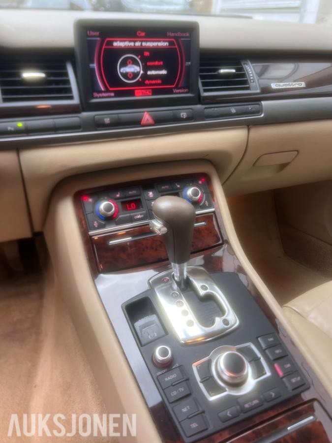 2003 Audi A8 4.2 V8 334HK QUATTRO, Automat, Cruisekontroll