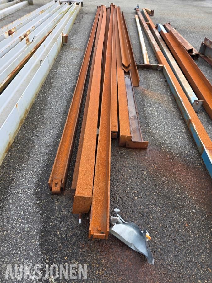 8 HEB 100-bjelker – 6,7 til 6,8 meter
