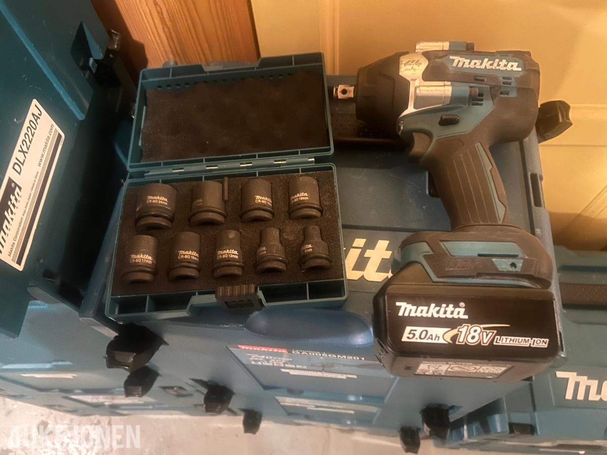 VERKTØYPAKKE Makita Drill, sirkelsag, multi, stikksag, Gipsheis