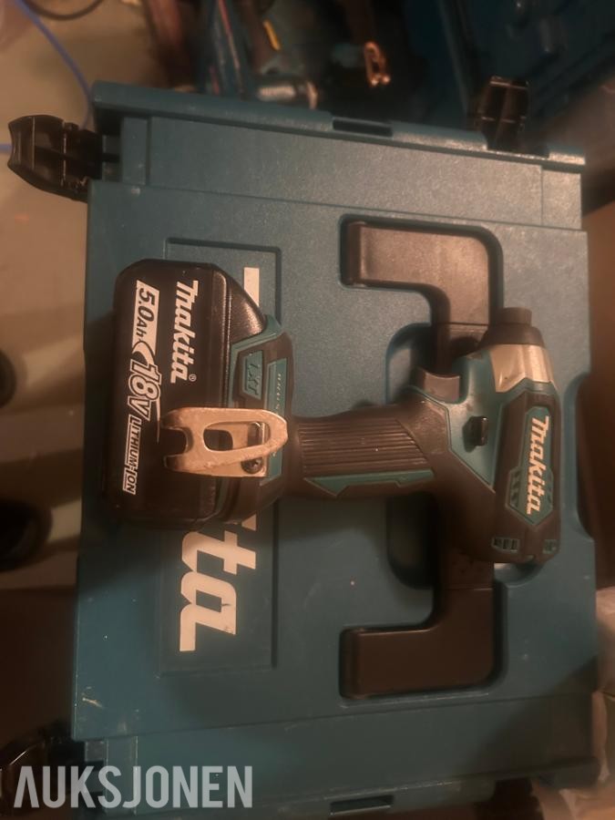VERKTØYPAKKE Makita Drill, sirkelsag, multi, stikksag, Gipsheis