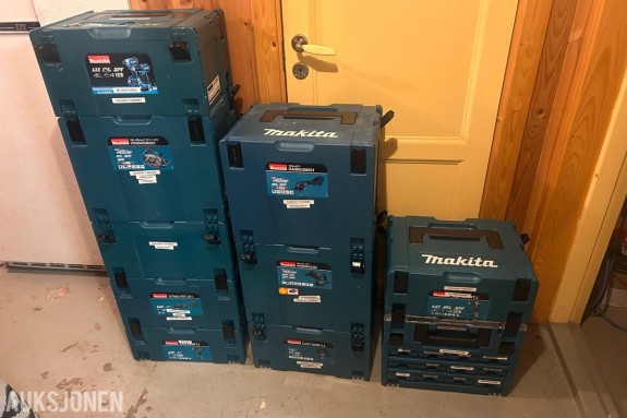 VERKTØYPAKKE Makita Drill, sirkelsag, multi, stikksag, Gipsheis