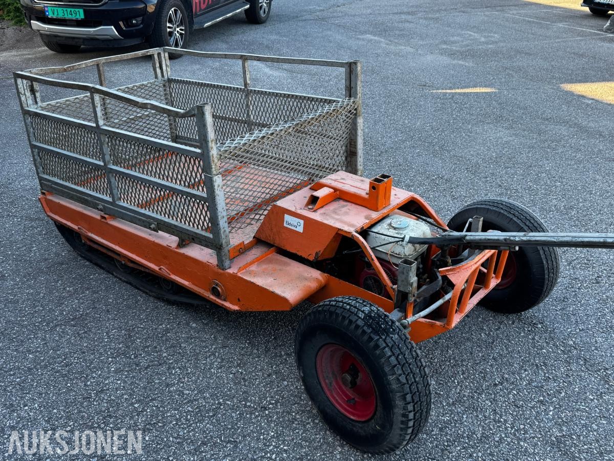Combitrac med Honda bensinmotor og lastegrind