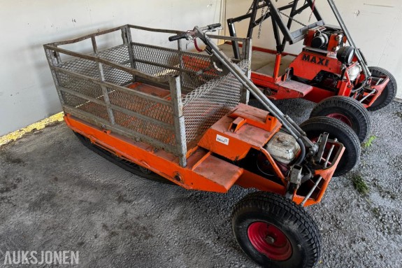 Combitrac med Honda bensinmotor og lastegrind
