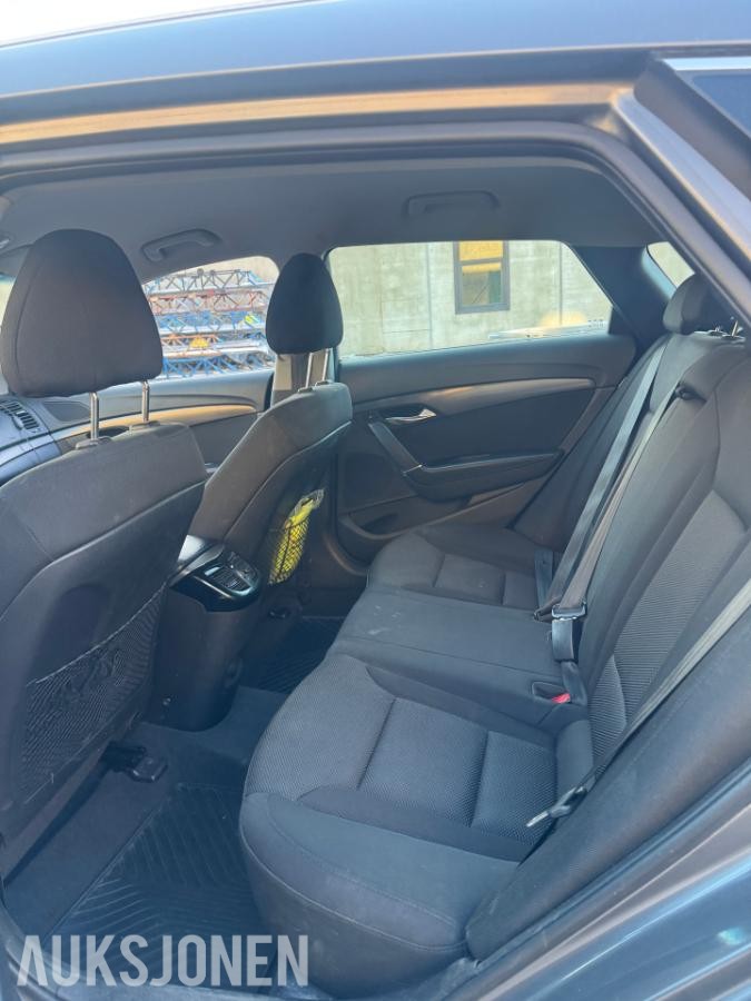 2012 Hyundai i40, 1.7&nbsp;/&nbsp;116hk / Sommer + vinterhjul / Krok / CC&nbsp;/&nbsp;BT, 240000km