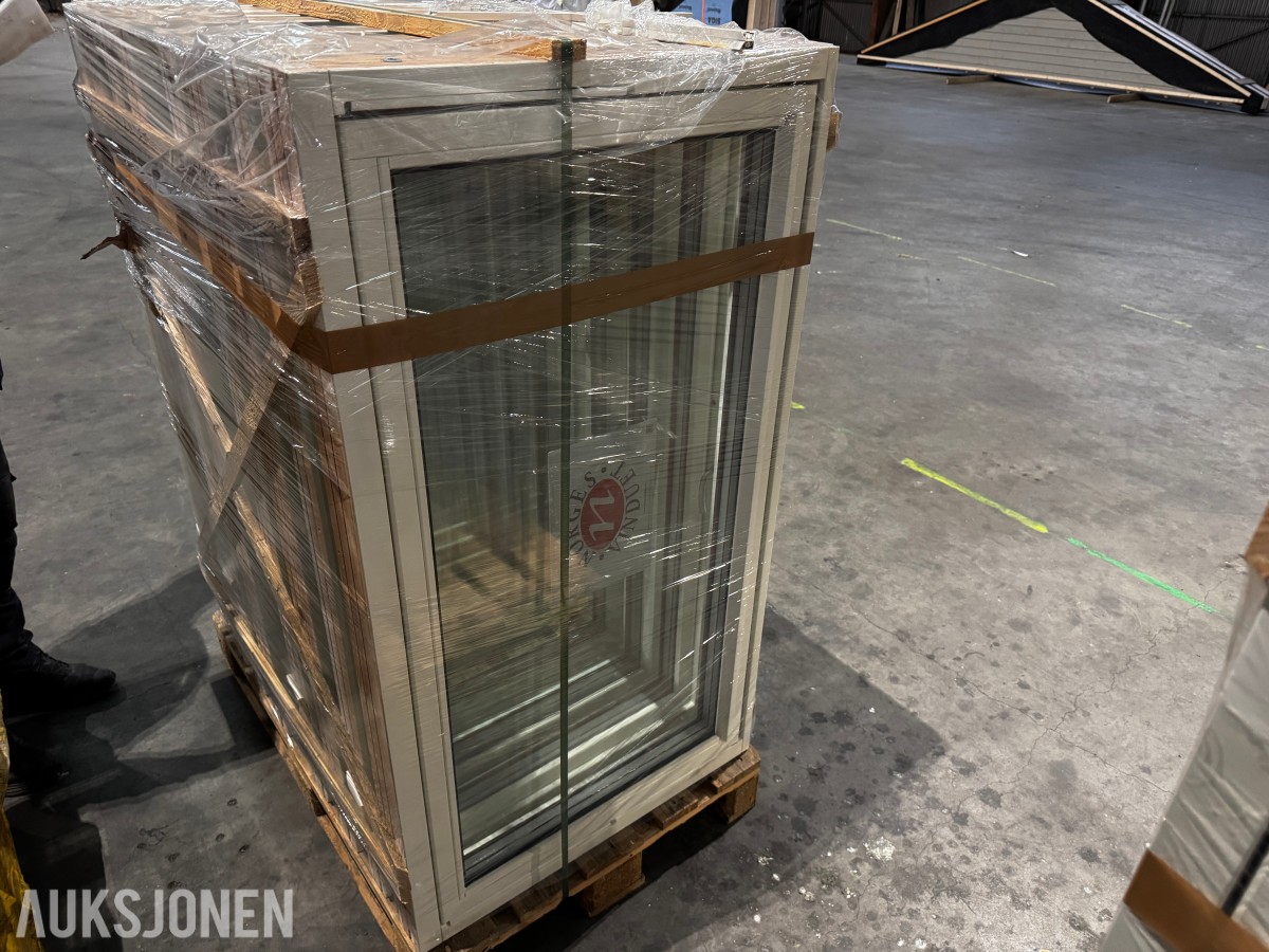 8 stk Norgesvinduet 3-lags energiglass 785x1385 mm liggende åpningsbart