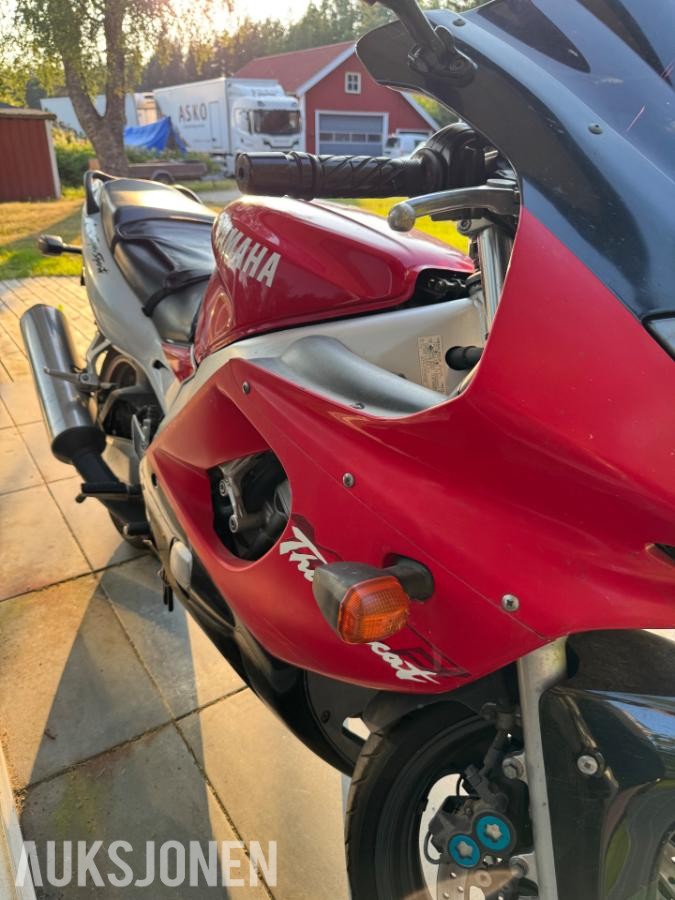 1997 Yamaha YZF Thundercat 600R, medfølger ekstra kåpesett