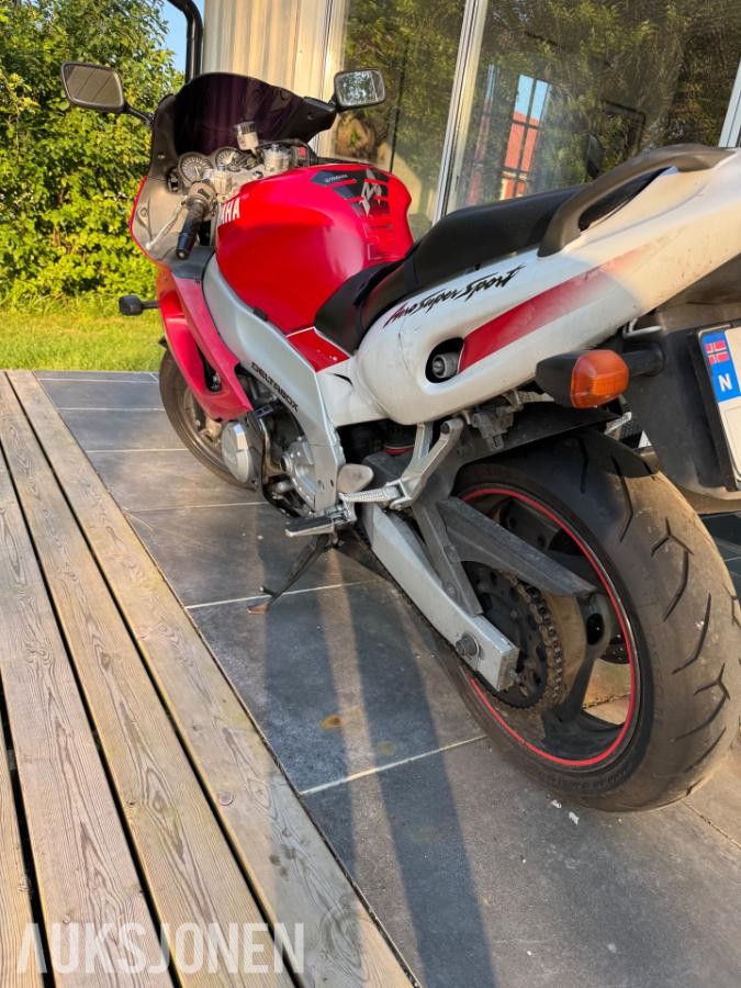 1997 Yamaha YZF Thundercat 600R, medfølger ekstra kåpesett