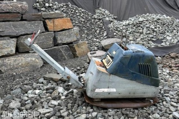 2012 Vibroplate - Swepack FB 465