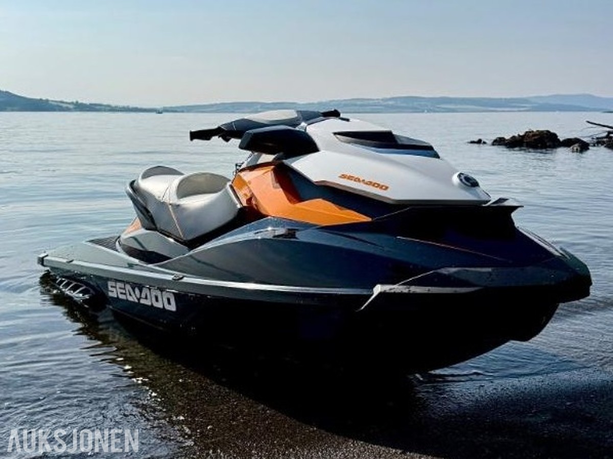 2015 SeaDoo GTR 215 - 120 timer, inkl registrert henger