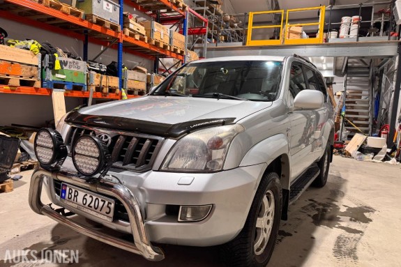 2008 Toyota Land Cruiser 3.0 173hk 4WD automat cruisekontroll hengerfeste ryggekamera s+v dekk eu ok 01.2028