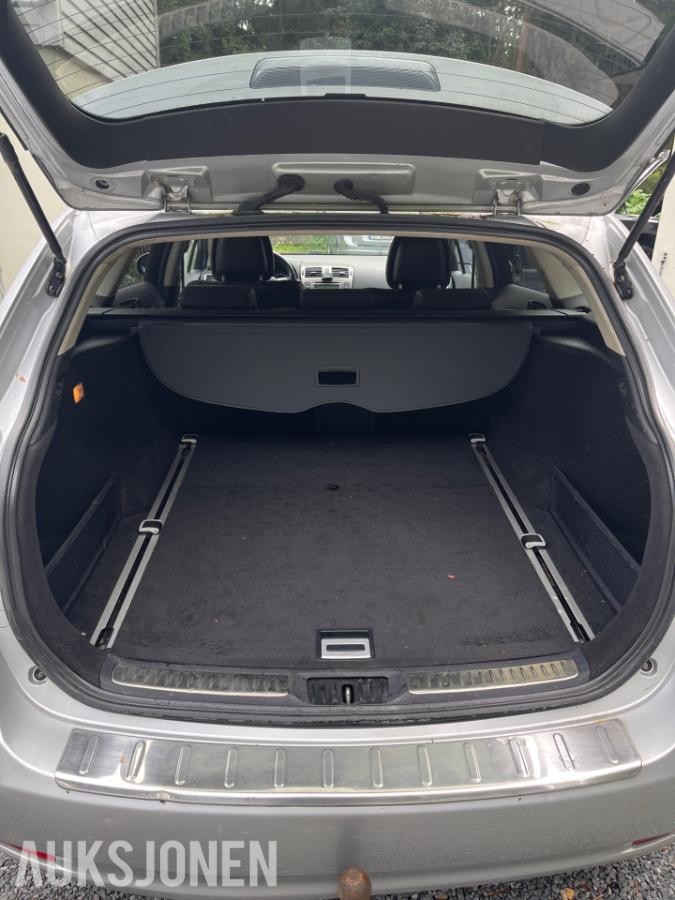 2012 Toyota Avensis 2.0 124hk cruisekontroll servicehistorikk eu ok 04.2028