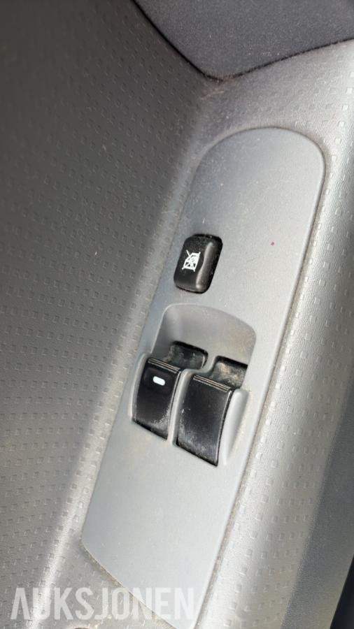 2007 Mitsubishi Colt Automat – EU til 06/2027 – registerkjede – sommer/vinterhjul – uten minstepris