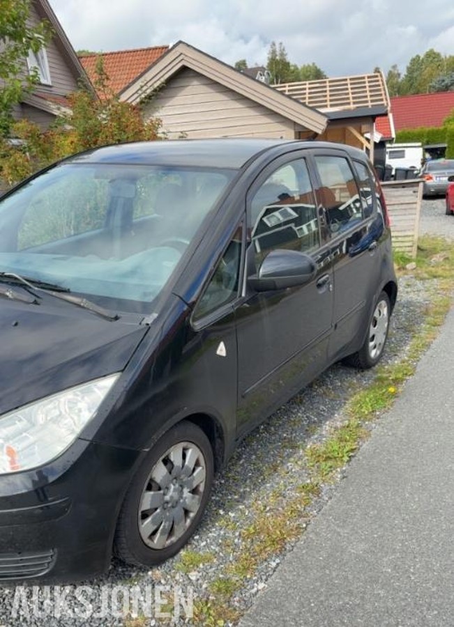 2007 Mitsubishi Colt Automat – EU til 06/2027 – registerkjede – sommer/vinterhjul – uten minstepris
