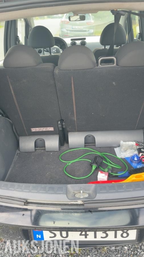 2007 Mitsubishi Colt Automat – EU til 06/2027 – registerkjede – sommer/vinterhjul – uten minstepris