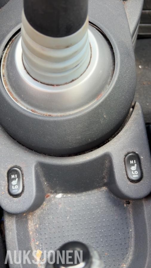 2007 Mitsubishi Colt Automat – EU til 06/2027 – registerkjede – sommer/vinterhjul – uten minstepris