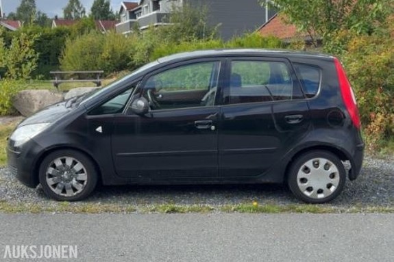 2007 Mitsubishi Colt Automat – EU til 06/2027 – registerkjede – sommer/vinterhjul – uten minstepris