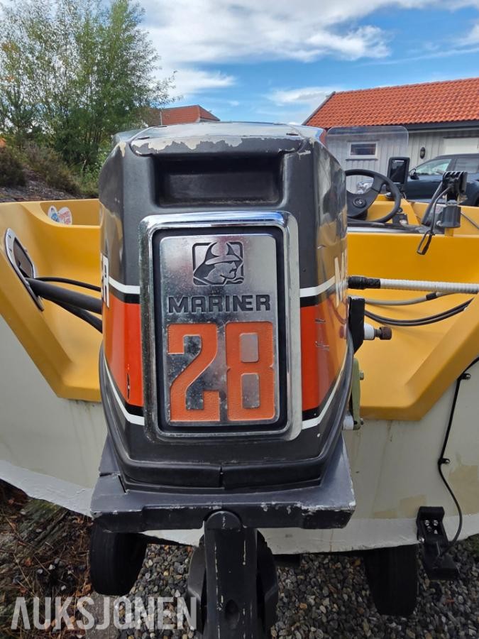 1990 Terhi 410R med Mariner 28 hk totakts utenbordsmotor og registrert båthenger
