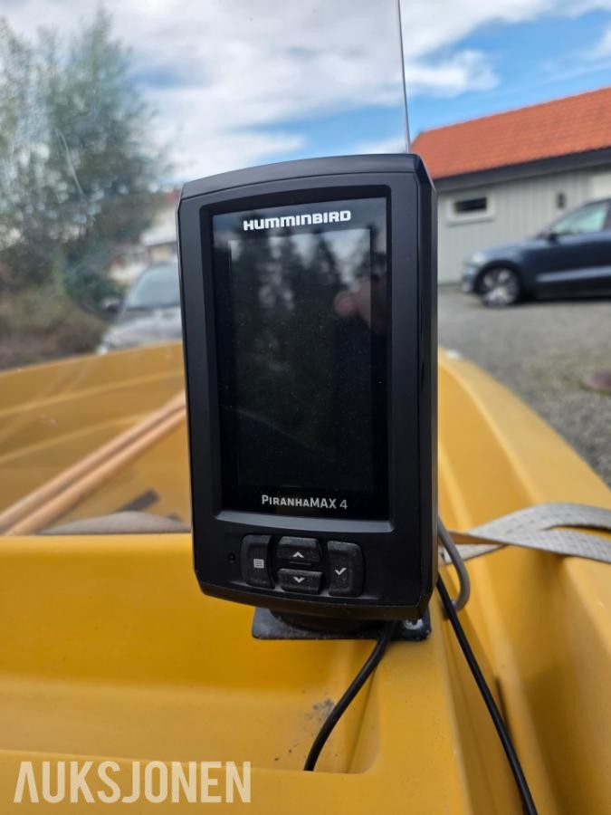 1990 Terhi 410R med Mariner 28 hk totakts utenbordsmotor og registrert båthenger