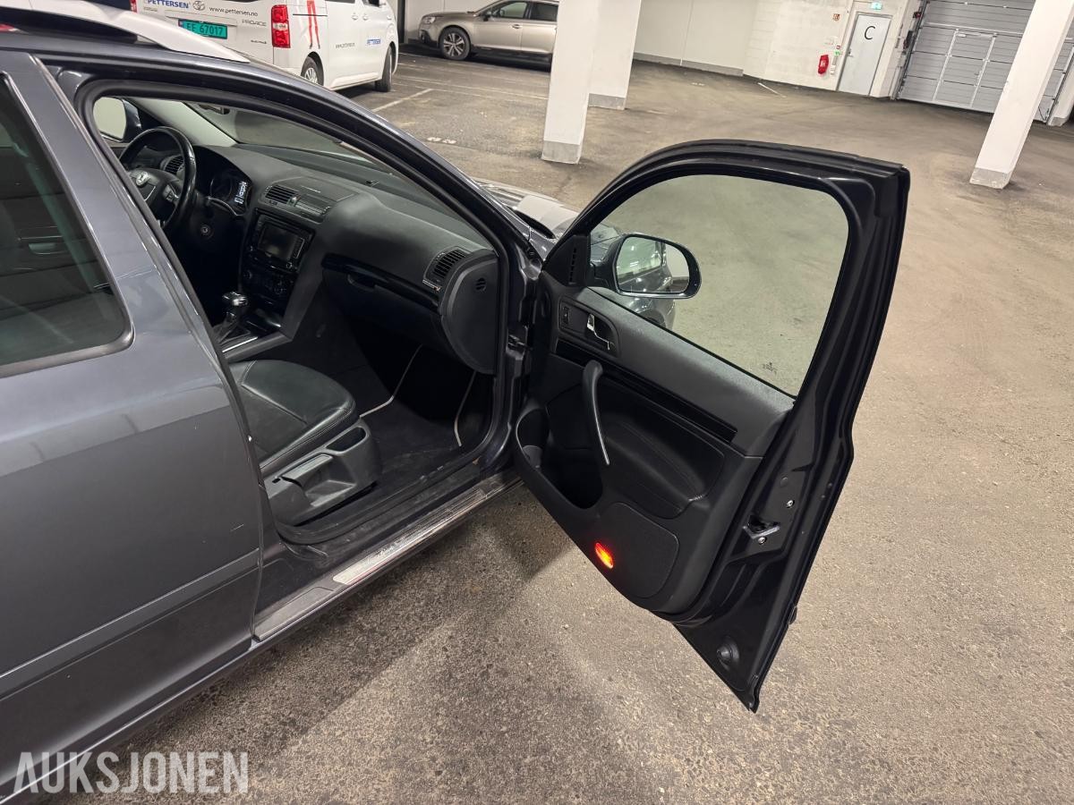 2011 Skoda Octavia 1.6 105hk automat s+v dekk eu ok 06.2028