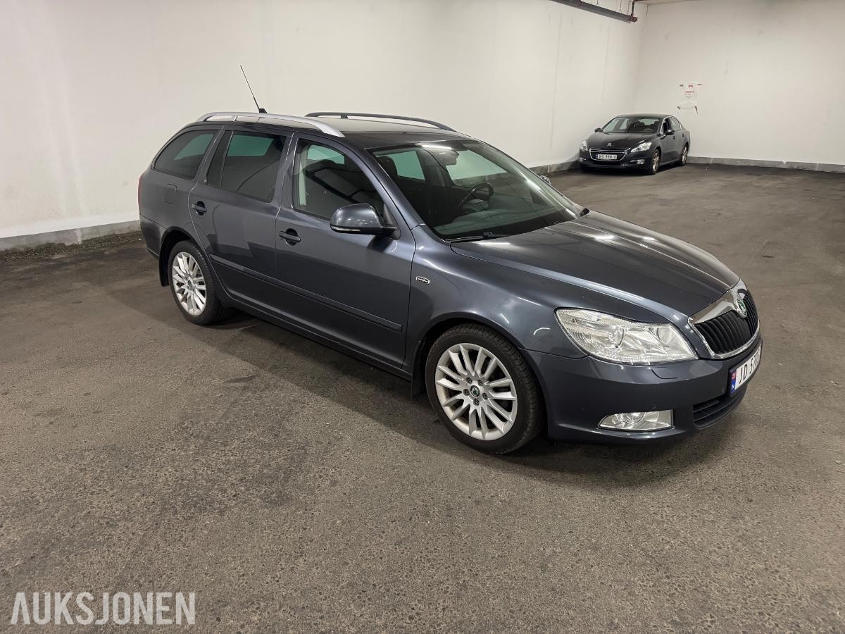 2011 Skoda Octavia 1.6 105hk automat s+v dekk eu ok 06.2028
