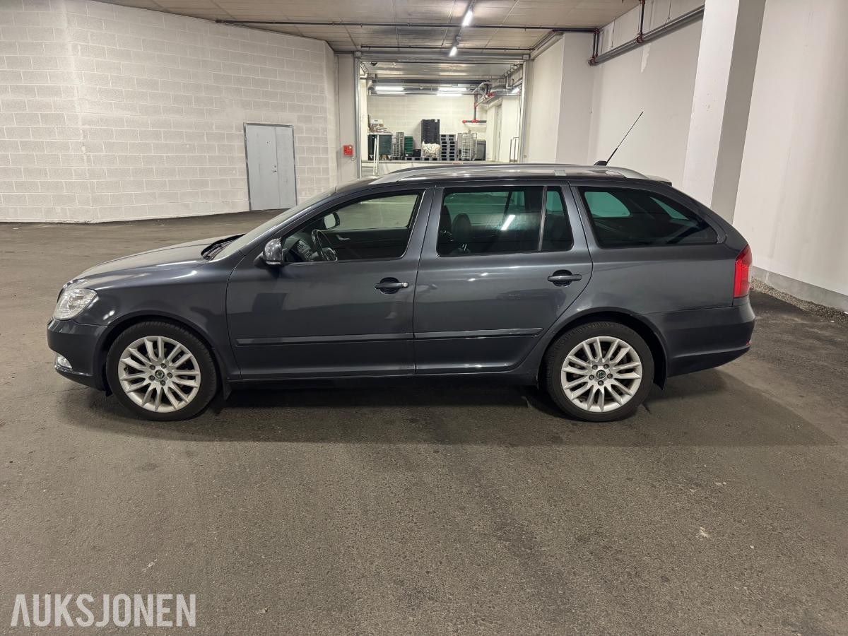 2011 Skoda Octavia 1.6 105hk automat s+v dekk eu ok 06.2028