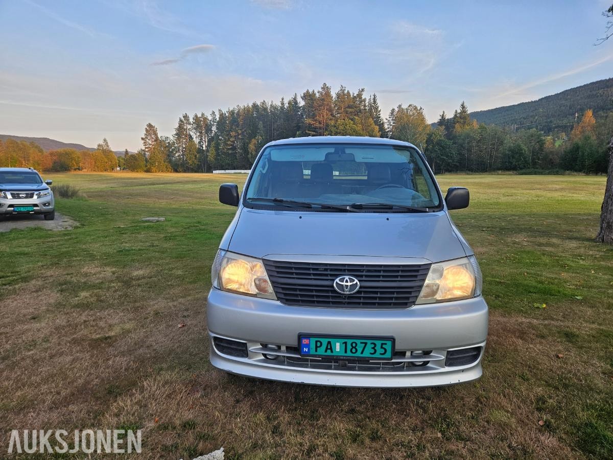 2008 Toyota HiAce 2.5 Diesel 117hk 4WD 