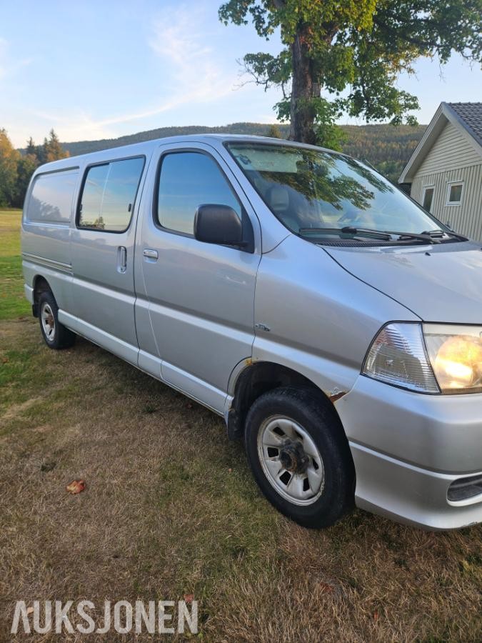 2008 Toyota HiAce 2.5 Diesel 117hk 4WD 