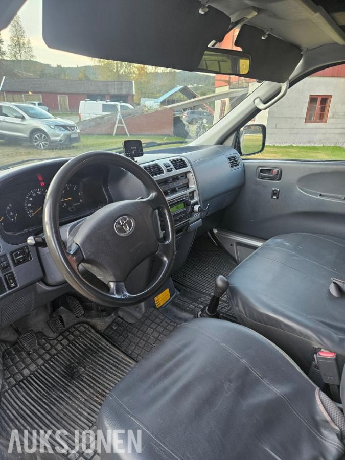 2008 Toyota HiAce 2.5 Diesel 117hk 4WD 