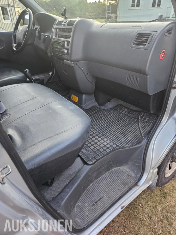 2008 Toyota HiAce 2.5 Diesel 117hk 4WD 