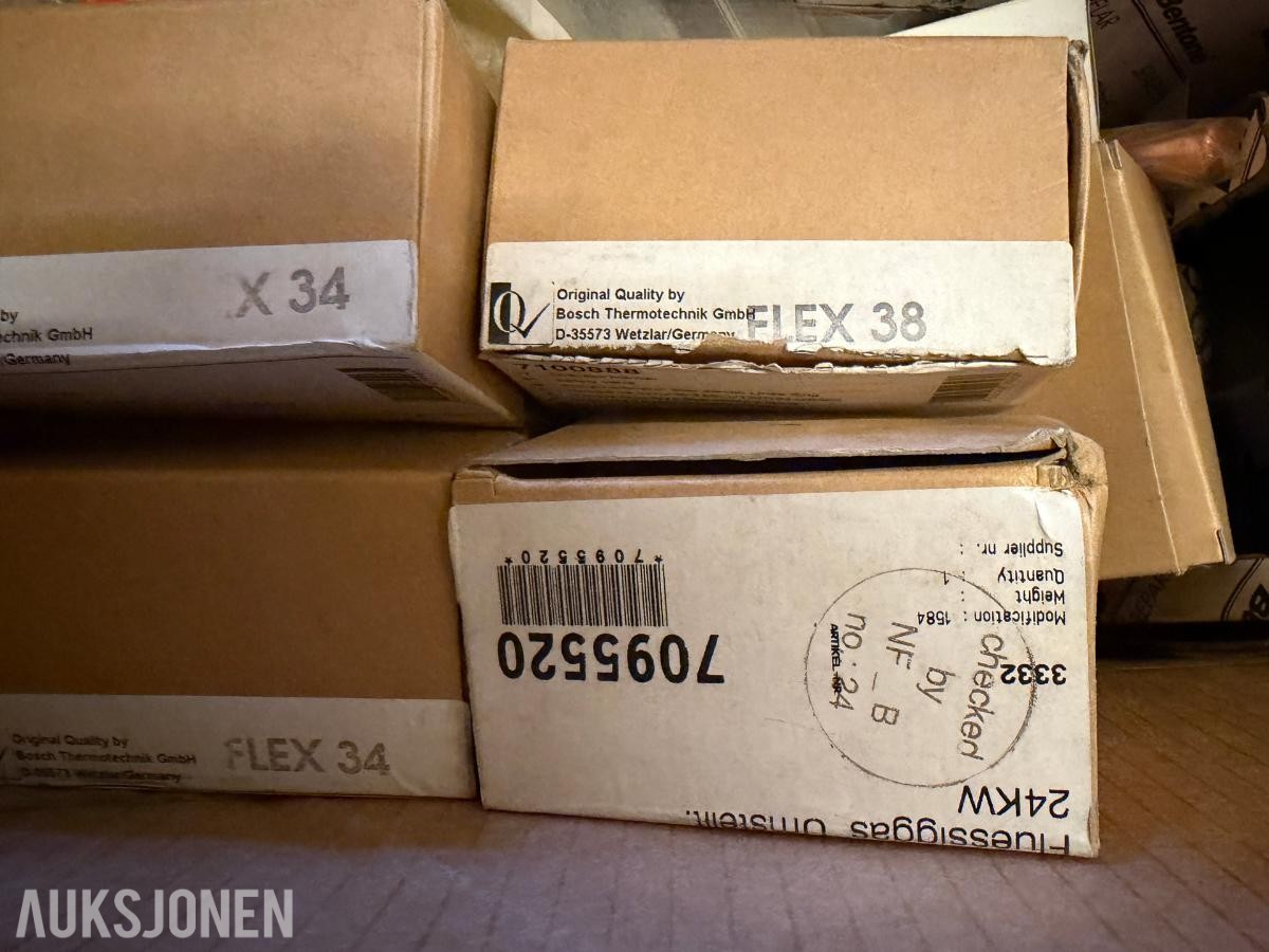 Parti med deler og komponenter til fyrings- og varmeanlegg Danfoss-Bentone-Enertech-Grundfos-m.m
