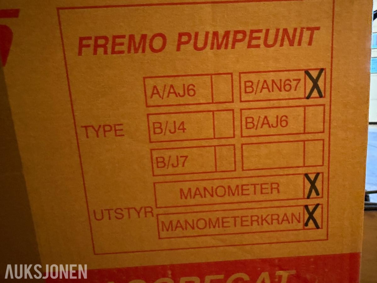 Parti med deler og komponenter til fyrings- og varmeanlegg Danfoss-Bentone-Enertech-Grundfos-m.m