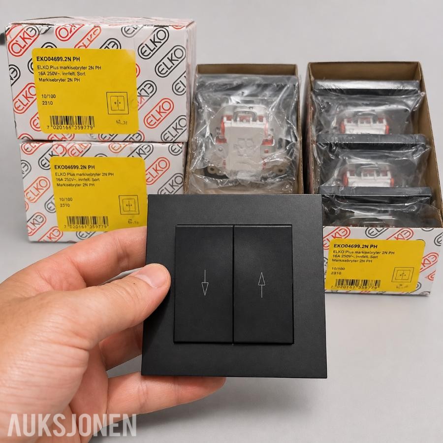 Stort parti ELKO Plus elektromateriell – 91 deler