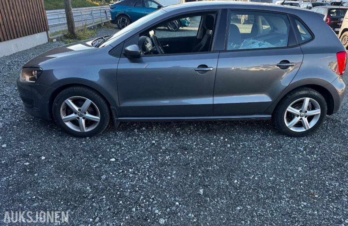 2013 Volkswagen Polo 1.2, 85000km, S+V dekk