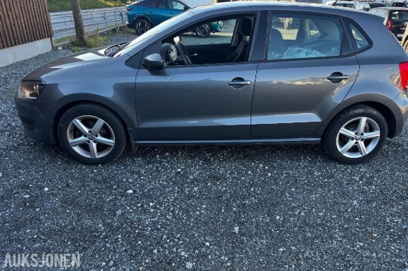 2013 Volkswagen Polo 1.2, 85000km, S+V dekk