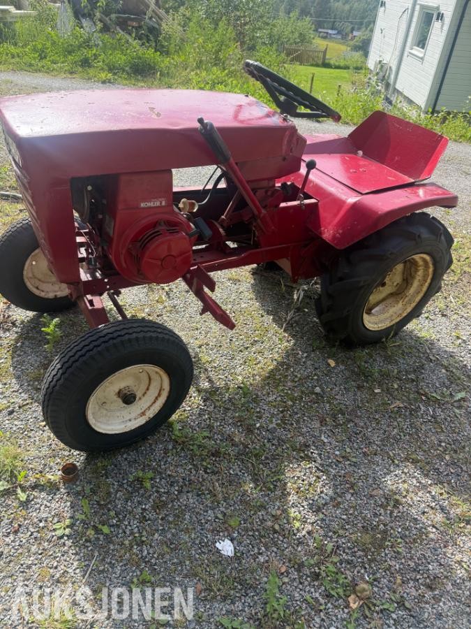 Wheel horse 706 hagetraktor 