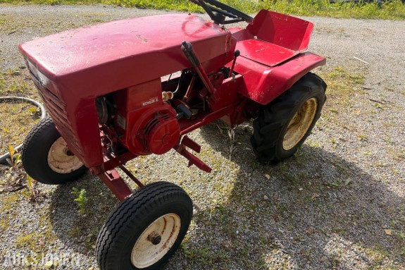 Wheel horse 706 hagetraktor